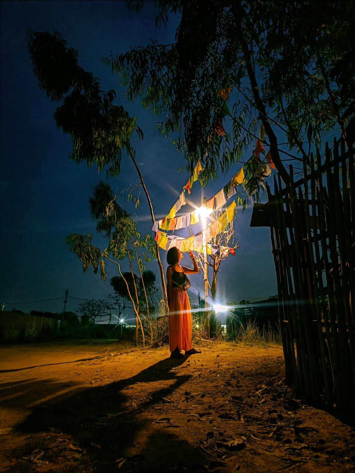 Housetale- A Traveller'S Home Bodh Gaya Esterno foto