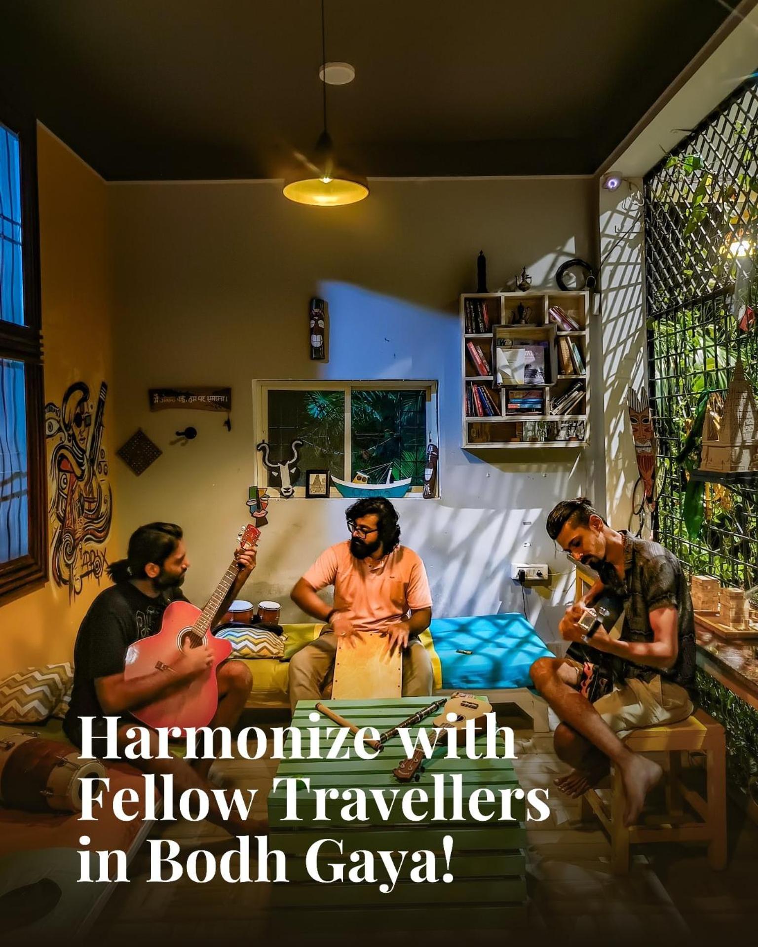 Housetale- A Traveller'S Home Bodh Gaya Esterno foto